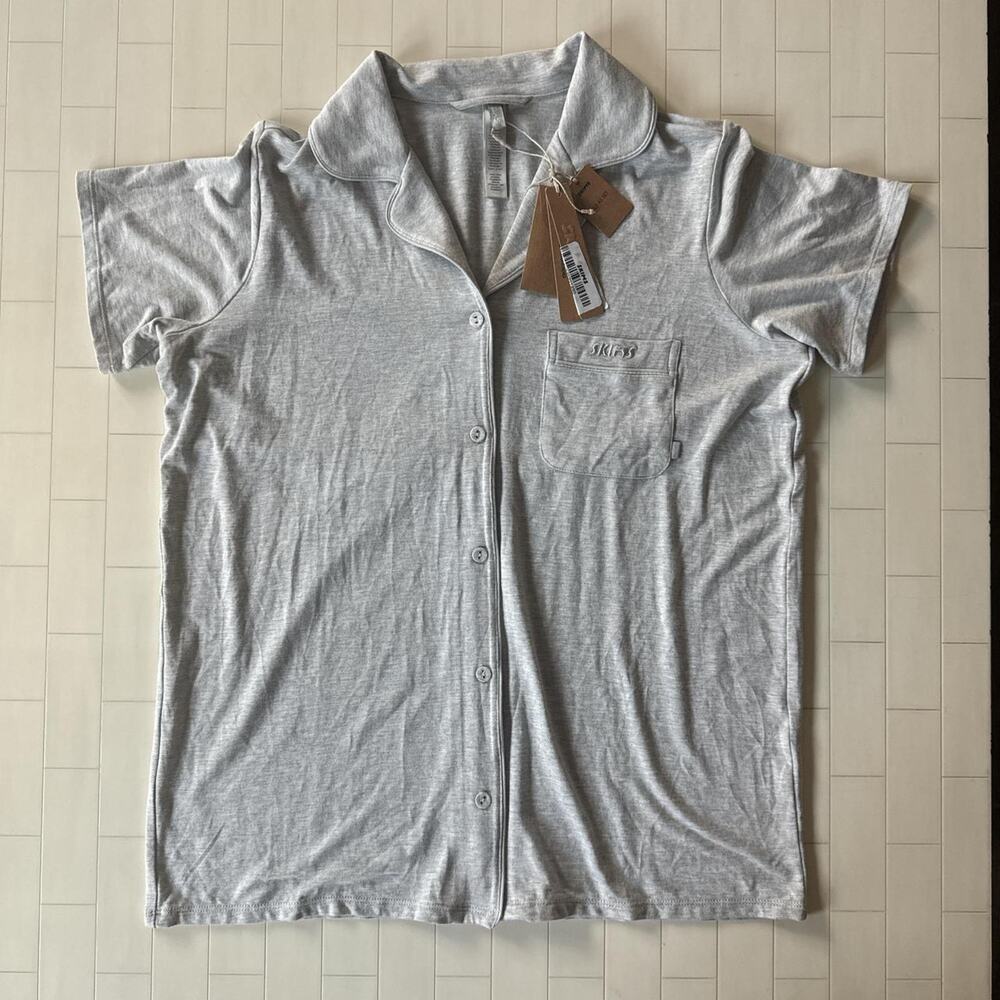 NWT SKIMS Sleep Short Sleeve Button Up - Light Heather Grey XS*